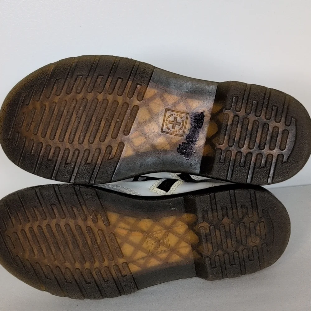 Dr. Martens AirWair Zavala Boots